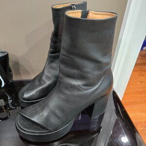 MARSELL LEATHER OPEN TOES PLATFORM BOOTIES ITALY 40 9-10